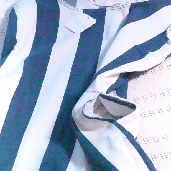 NWT Altar'd State white and navy blue stripes mini dress size L - Picture 2 of 5